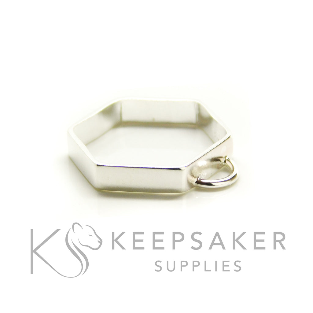 Hexagonal Open Necklace Setting