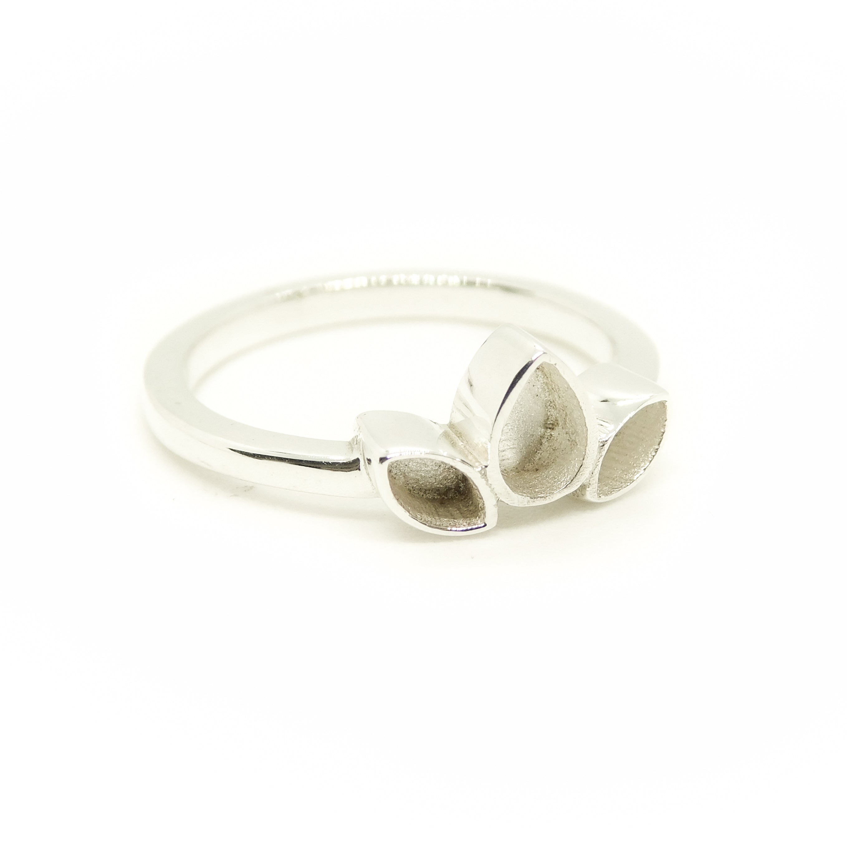 Megan Trio Ring Setting