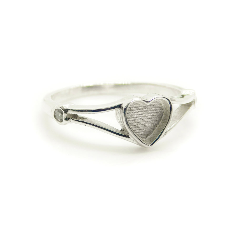 Lexi Crystal Heart Ring