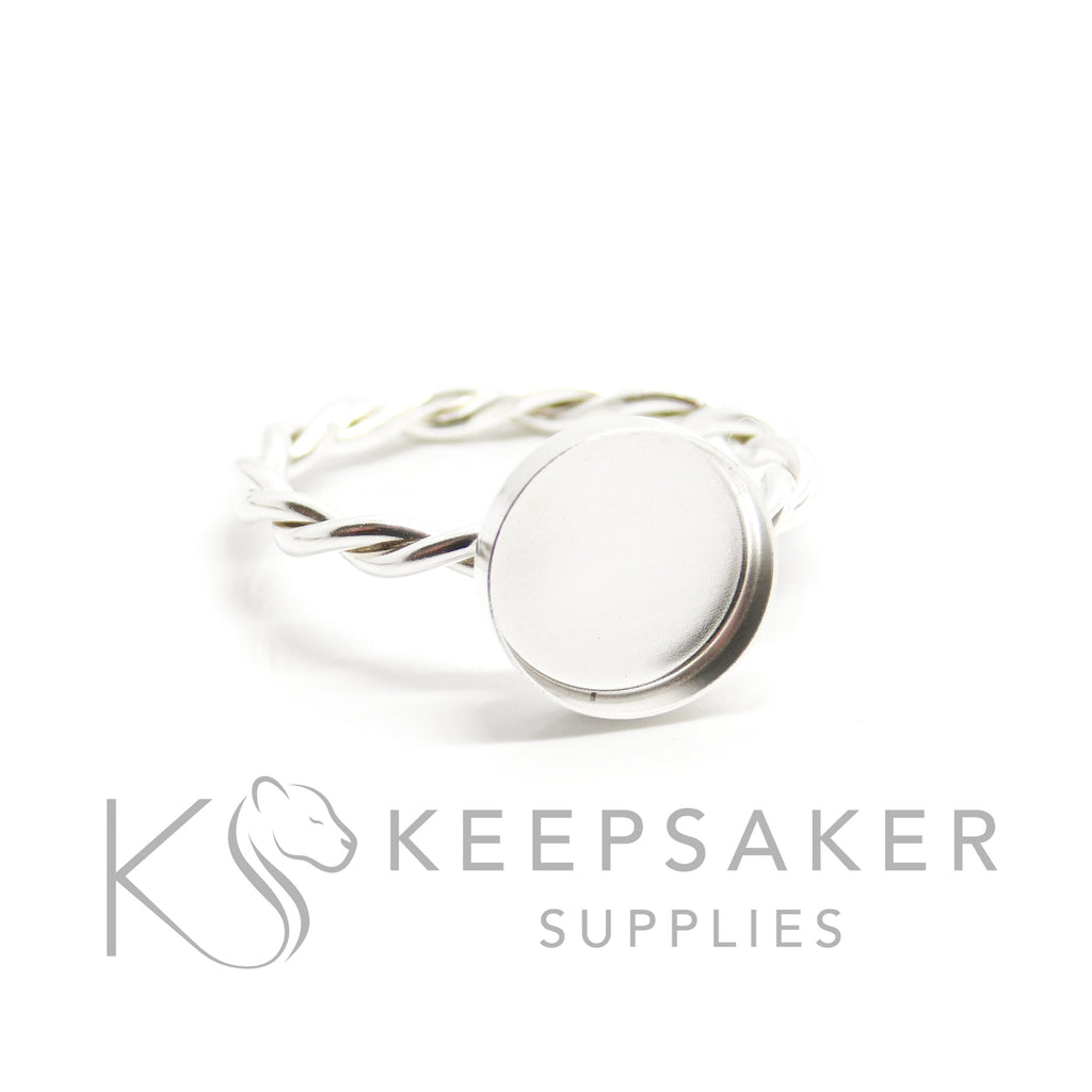 Twisted Ring Setting